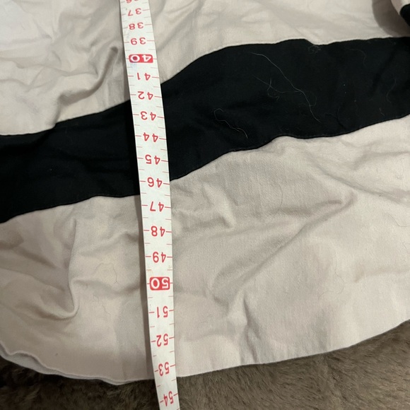 black and cream knee length circle skirt - Picture 5 of 5